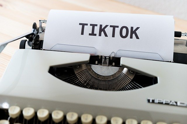 Pourquoi ne puis-je pas effectuer de recherche sur TikTok sans compte ?